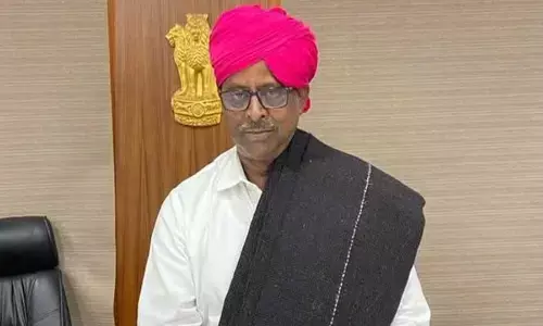 ട്രാന്‍സ്‌ജെന്‍ഡറുമൊത്ത് മന്ത്രിയുടെ അശ്ലീല വീഡിയോ; പുറത്തായത് ഔദ്യോഗിക വസതിയില്‍ നിന്നുള്ള ദൃശ്യങ്ങള്‍:  മന്ത്രിയുടെ രാജി ആവശ്യപ്പെട്ട് പ്രതിപക്ഷം