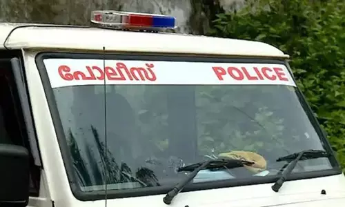 പ്രായപൂര്ത്തിയാകാത്ത വിദ്യാര്ഥിക്കെതിരെ ലൈംഗികാതിക്രമം; 63കാരന് പിടിയില് പ്രായപൂര്ത്തിയാകാത്ത വിദ്യാര്ഥിക്കെതിരെ ലൈംഗികാതിക്രമം; 63കാരന് പിടിയില്