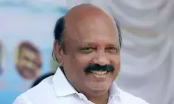 എല്‍ഡിഎഫ് സ്ഥാനാര്‍ത്ഥി തോമസ് കെ. തോമസിന് ദേഹാസ്വാസ്ഥ്യം; പ്രചാരണ പരിപാടിക്കിടെ തലകറങ്ങി വീണു