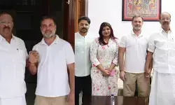 കുടുംബസമേതം ഡല്‍ഹിയിലെത്തി രാഹുല്‍ ഗാന്ധിയെ കണ്ട് കെ സുധാകരന്‍; യഥാര്‍ത്ഥ കോണ്‍ഗ്രസ് പോരാളിയാണ് കെ സുധാകരനെന്ന് രാഹുല്‍ ഗാന്ധി