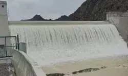 ഡാമുകൾ എല്ലാം നിറഞ്ഞൊഴുകുന്നു; പ്രളയ ഭീതിയിൽ ജനവാസ കേന്ദ്രങ്ങൾ; ഒമാനിൽ ശക്തമായ മഴ തുടരുന്നു; ജാഗ്രത നിർദ്ദേശം നൽകി അധികൃതർ