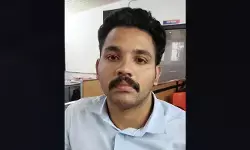 റീഗല് ജ്വല്ലറിയില് നിന്നും ആറര പവന്റെ സ്വര്ണം മോഷ്ടിച്ച കേസ്; പ്രതി ജ്വല്ലറി ജീവനക്കാരന്: 29കാരന് പിടിയിലാകുന്നത് അഞ്ച് മാസം നീണ്ട അന്വേഷണത്തിന് ഒടുവില് റീഗല് ജ്വല്ലറിയില് നിന്നും ആറര പവന്റെ സ്വര്ണം മോഷ്ടിച്ച കേസ്; പ്രതി ജ്വല്ലറി ജീവനക്കാരന്: 29കാരന് പിടിയിലാകുന്നത് അഞ്ച് മാസം നീണ്ട അന്വേഷണത്തിന് ഒടുവില്