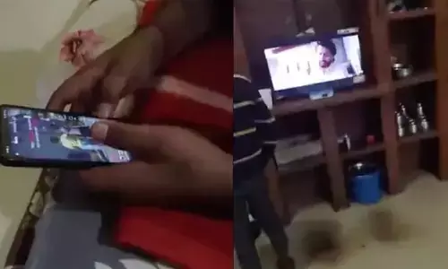 പരപ്പന അഗ്രഹാര സെന്‍ട്രല്‍ ജയിലില്‍ തടവുകാരുടെ കയ്യില്‍ മൊബൈല്‍ ഫോണ്‍;   മൂന്ന് വാര്‍ഡന്‍മാരെ സസ്പെന്‍ഡ് ചെയ്തു