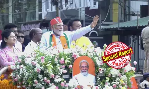 പാലക്കാട്ടെ ജനസാഗരത്തിന് പിന്നാലെ തൃശൂരിനെ ഇളക്കിമറിച്ച്  പ്രധാനമന്ത്രി നരേന്ദ്ര മോദിയുടെ കിലോമീറ്ററുകള്‍ നീണ്ട റോഡ് ഷോ; കേന്ദ്രമന്ത്രി സുരേഷ് ഗോപിക്ക് ഒപ്പം പത്മജയും സി.സി. മുകുന്ദനും കെ.കെ. അനീഷ് കുമാറും; മോദിയെ വരവേറ്റ് വിവിധ കലാരൂപങ്ങള്‍;  സാംസ്‌കാരിക തലസ്ഥാനം ആവേശത്തില്‍