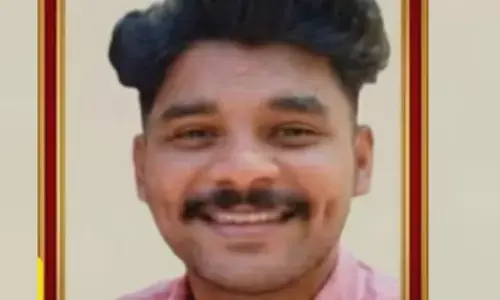 എംസി റോഡിൽ വീണ്ടും ജീവനെടുത്ത് അപകടം; സ്‌കൂട്ടറും ജീപ്പും തമ്മിൽ കൂട്ടിയിടിച്ച് നഴ്സിങ് വിദ്യാർഥിക്ക് ദാരുണാന്ത്യം; വേദനയോടെ ഉറ്റവർ