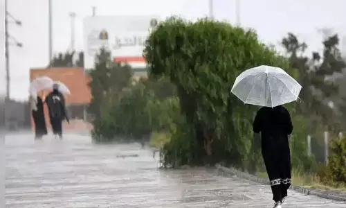 സൗദിയിൽ ശക്തമായ മഴ തുടരും; ഏപ്രിൽ മാസത്തിലും മാനം ഇരുളുമെന്ന് കാലാവസ്ഥ നിരീക്ഷണ കേന്ദ്രം; മുന്നറിയിപ്പ് നൽകി അധികൃതർ