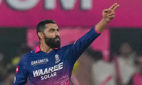 നേരിട്ട ആദ്യ പന്തില്‍ തന്നെ സിക്‌സര്‍ പറത്തി; അതേ ഓവറിലെ അവസാന പന്തില്‍ വിക്കറ്റും; ദുബെയ്ക്ക് യാത്രയയപ്പ് നല്‍കാന്‍ ഗണ്‍ഷോട്ട് ആഘോഷം; ദൃശ്യം ആരാധകര്‍ ഏറ്റെടുത്തതോടെ കാരണം വെളിപ്പെടുത്തി രവീന്ദ്ര ജഡേജ