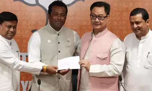 ബംഗാളിലെ രാഷ്ട്രീയ കാറ്റ് ബിജെപിക്ക് അനുകൂലമോ? ഇന്ത്യന്‍ ടെന്നീസ് ഇതിഹാസം ലിയാന്‍ഡര്‍ പേസ് തൃണമൂല്‍ കോണ്‍ഗ്രസ് വിട്ട് ബിജെപിയില്‍; പ്രമുഖ കായിക താരങ്ങളെ ഒപ്പം നിര്‍ത്തി യുവജനതയുടെ കൈപിടിക്കാന്‍ നിതിന്‍ നബിനും സംഘവും