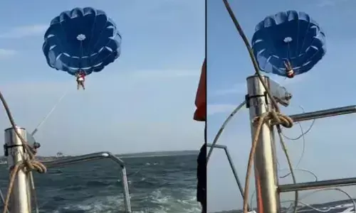 ഉയർന്ന് പൊങ്ങിയതും കയർ പൊട്ടി നേരെ താഴോട്ട്; പാരാസെയിലിംഗിനിടെ വൻ അപകടം; പാരച്ചൂട്ടിൽ നിന്നും കടലിൽ പതിച്ച സഞ്ചാരി രക്ഷപ്പെട്ടത് ഭാഗ്യം കൊണ്ട് മാത്രം