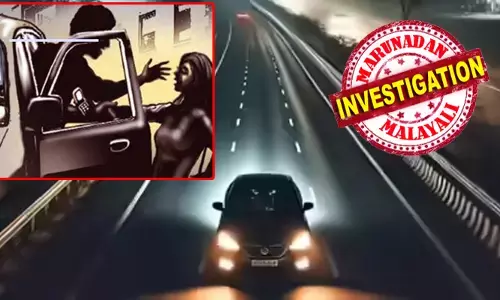 അമ്മയെ രക്ഷിക്കാൻ പാഞ്ഞെത്തിയ മകൾ; ലിഫ്റ്റ് വാഗ്ദാനം ചെയ്ത് കാറിൽ കയറ്റി മാന്യൻ; പിന്നാലെ വിജനമായ സ്ഥലത്ത് കൊണ്ടുപോയി തോക്കുചൂണ്ടി പീഡനം; പുറത്തുപറഞ്ഞാൽ കൊല്ലുമെന്ന് ഭീഷണി; 35-കാരൻ കുടുങ്ങിയതിങ്ങനെ