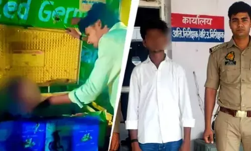 ആഹാരം മോഷ്ടിച്ചെന്ന് ആരോപിച്ച് ഏഴുവയസ്സുകാരനോട് കൊടുംക്രൂരത! അഞ്ചുമണിക്കൂര്‍ ഡീപ് ഫ്രീസറിലിട്ട് പൂട്ടി കടയുടമ; കത്തി കാണിച്ച് ഭീഷണിപ്പെടുത്തുന്ന വീഡിയോ പുറത്ത്