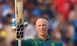 പ്രോട്ടീസ് ബാറ്റിങ് നിരയിലെ വിശ്വസ്തന്‍ പടിയിറങ്ങുന്നു! കരാറിന് പുറത്തായതിന് പിന്നാലെ അന്താരാഷ്ട്ര ക്രിക്കറ്റിനോട് വിടപറഞ്ഞ് റസി വാന്‍ഡെര്‍ ഡസന്‍; ദക്ഷിണാഫ്രിക്കന്‍ ക്രിക്കറ്റിലെ വൈകി വന്ന വസന്തത്തിന് പടിയിറക്കം