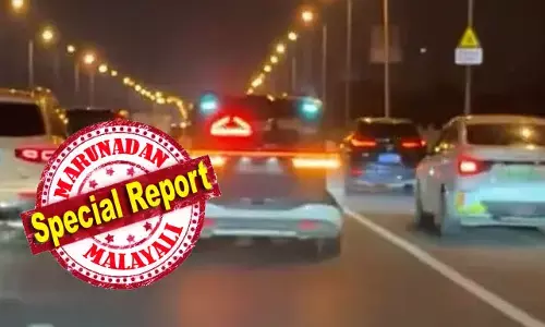 ഡ്രൈവിംഗ് സിസ്റ്റം തകരാറിലാണ്.... അഞ്ച് മിനിറ്റിനുള്ളില്‍ ജീവനക്കാര്‍ എത്തും എന്ന സന്ദേശം ടാക്‌സിക്കുള്ളിലെ സ്‌ക്രീനുകളില്‍ തെളിഞ്ഞു; ചൈനയില്‍ റോബോടാക്‌സികള്‍ പണിമുടക്കി; വന്‍ നഗരത്തില്‍ ഗതാഗതക്കുരുക്കും വാഹനാപകടങ്ങളും