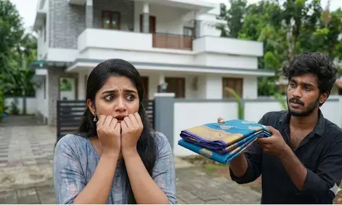 മാസങ്ങളായുള്ള ഇന്‍സ്റ്റാഗ്രാം ശല്യം ഒടുവില്‍ വീട്ടുമുറ്റത്തെത്തി; പേടിച്ചുവിറച്ച് യുവനടിയും കുടുംബവും; സാരിയുമായി എത്തി ഇപ്പോള്‍ കെട്ടണമെന്ന് വാശി; ചപ്പാരപ്പടവ് സ്വദേശിയായ ആരാധകനെ കൈകാര്യം ചെയ്തത് ഇങ്ങനെ