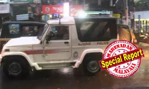 കണ്ണൂരില്‍ പോലീസ് പണി തുടങ്ങി; വ്യാജ തിരിച്ചറിയല്‍ കാര്‍ഡ് കണ്ടെത്തുന്നതിനായി സിപിഎം സഹകരണ സ്ഥാപനത്തില്‍ റെയ്ഡ് നടത്തി; തെരഞ്ഞെടുപ്പു കമ്മീഷന്റെ നിര്‍ദ്ദേശ പ്രകാരം നടന്ന റെയ്ഡ് വിവരങ്ങള്‍ പോലീസില്‍ നിന്നും നേരത്തെ ചോര്‍ന്നു; ടാപ്‌കോസിലെ റെയ്ഡ് സ്ഥാപനത്തെ അപകീര്‍ത്തിപ്പെടുത്താനെന്ന് ആരോപണം