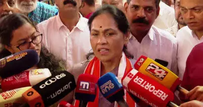 കേരളത്തില് ലവ് ജിഹാദ് മാത്രമല്ല, ലാന്ഡ് ജിഹാദും ബിസിനസ്സ് ജിഹാദുമുണ്ടെന്ന് കേന്ദ്രമന്ത്രി ശോഭ കരന്ദ്ലജെ; കൊച്ചിയില് വിവാദ പരാമര്ശം കേരളത്തില് ലവ് ജിഹാദ് മാത്രമല്ല, ലാന്ഡ് ജിഹാദും ബിസിനസ്സ് ജിഹാദുമുണ്ടെന്ന് കേന്ദ്രമന്ത്രി ശോഭ കരന്ദ്ലജെ; കൊച്ചിയില് വിവാദ പരാമര്ശം