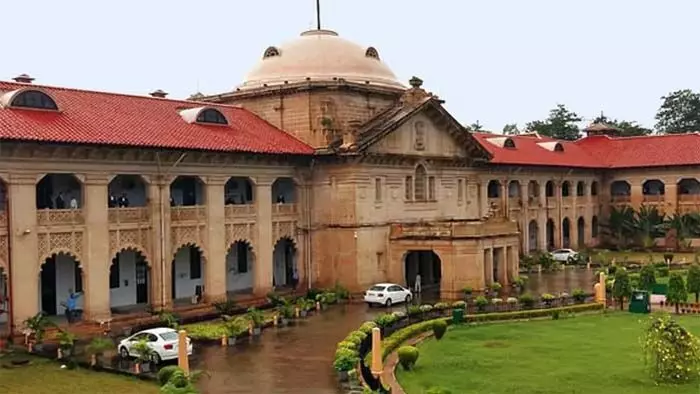 കേന്ദ്രമന്ത്രിയുടെ പേരിനൊപ്പം ബഹുമാനപ്പെട്ട എന്ന് ചേര്‍ത്തില്ല; യുപി സര്‍ക്കാരിനോട് വിശദീകരണം തേടി അലഹബാദ് ഹൈക്കോടതി