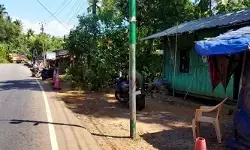 ആര്യങ്കാവ് ചെക്ക്പോസ്റ്റില് കൈക്കൂലി; എഐഇ ഉള്പ്പെടെ നാല് എക്സൈസ് ഉദ്യോഗസ്ഥര്ക്ക് സസ്പെന്ഷന് ആര്യങ്കാവ് ചെക്ക്പോസ്റ്റില് കൈക്കൂലി; എഐഇ ഉള്പ്പെടെ നാല് എക്സൈസ് ഉദ്യോഗസ്ഥര്ക്ക് സസ്പെന്ഷന്