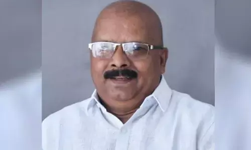 ഷോണ്‍ ജോര്‍ജിന്റെ വാഹന പര്യടനത്തിനിടെ ബിജെപി നേതാവ് കുഴഞ്ഞുവീണ് മരിച്ചു