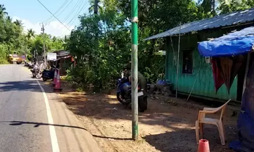 ആര്യങ്കാവ് ചെക്ക്പോസ്റ്റില്‍ കൈക്കൂലി; എഐഇ ഉള്‍പ്പെടെ നാല് എക്സൈസ് ഉദ്യോഗസ്ഥര്‍ക്ക് സസ്പെന്‍ഷന്‍