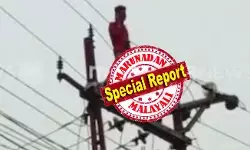 ഏഴ് മാസം ഗര്ഭിണിയായ കാമുകിയെ വീട്ടില് കയറ്റി; ഭാര്യ പിണങ്ങിപ്പോയി; തിരികെ കൊണ്ടുവരാന് ട്രാന്സ്ഫോര്മറില് കയറി യുവാവിന്റെ ആത്മഹത്യാ ഭീഷണി ഏഴ് മാസം ഗര്ഭിണിയായ കാമുകിയെ വീട്ടില് കയറ്റി; ഭാര്യ പിണങ്ങിപ്പോയി; തിരികെ കൊണ്ടുവരാന് ട്രാന്സ്ഫോര്മറില് കയറി യുവാവിന്റെ ആത്മഹത്യാ ഭീഷണി