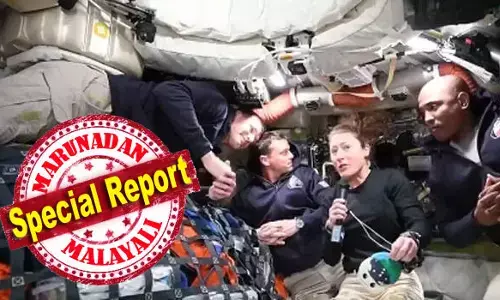 ചന്ദ്രനിലേക്കുള്ള പാതിദൂരം പിന്നിട്ട് ആര്‍ട്ടെമിസ്; ബഹിരാകാശത്ത് പ്ലംബറായി ക്രിസ്റ്റീന കോച്ച്; ശുചിമുറി തകരാര്‍ പരിഹരിച്ച് യാത്രികര്‍ ചരിത്രത്തിലേക്ക്