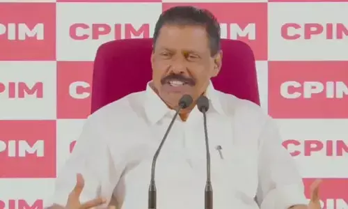 100 കോടിക്ക് മുകളിലെങ്കിലും പിരിച്ചു; ആ പണമൊക്കെ എവിടെ? യുഡിഎഫിന്റെ കാര്യക്ഷമത വിലയിരുത്തുന്ന ജനങ്ങള് തെരഞ്ഞെടുപ്പില് കൃത്യമായ നിലപാട് സ്വീകരിക്കും: എം വി ഗോവിന്ദന് 100 കോടിക്ക് മുകളിലെങ്കിലും പിരിച്ചു; ആ പണമൊക്കെ എവിടെ? യുഡിഎഫിന്റെ കാര്യക്ഷമത വിലയിരുത്തുന്ന ജനങ്ങള് തെരഞ്ഞെടുപ്പില് കൃത്യമായ നിലപാട് സ്വീകരിക്കും: എം വി ഗോവിന്ദന്