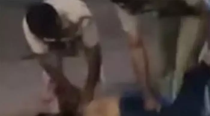 മദ്യപിച്ച് വാഹനമോടിച്ചു; പിന്നാലെ ആശുപത്രി ഉപകരണങ്ങള് തകര്ത്തു; ചിറയിന്കീഴില് യുവാവ് പോലീസ് പിടിയില് മദ്യപിച്ച് വാഹനമോടിച്ചു; പിന്നാലെ ആശുപത്രി ഉപകരണങ്ങള് തകര്ത്തു; ചിറയിന്കീഴില് യുവാവ് പോലീസ് പിടിയില്