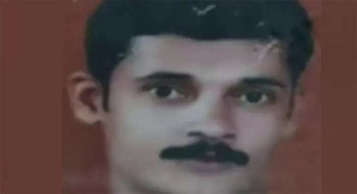 യു.കെ. സലിം വധക്കേസ്: ആറ് എസ്ഡിപിഐ പ്രവര്ത്തകരെ കോടതി വെറുതെ വിട്ടു; കൊലയ്ക്ക് പിന്നില് സിപഎമ്മെന്ന് കുടുംബം ആരോപിച്ച കേസില് വിധി യു.കെ. സലിം വധക്കേസ്: ആറ് എസ്ഡിപിഐ പ്രവര്ത്തകരെ കോടതി വെറുതെ വിട്ടു; കൊലയ്ക്ക് പിന്നില് സിപഎമ്മെന്ന് കുടുംബം ആരോപിച്ച കേസില് വിധി