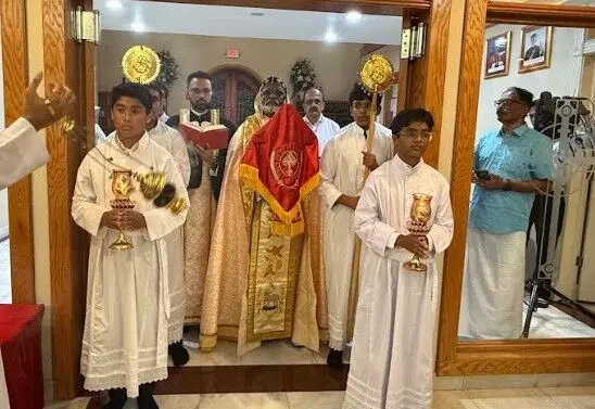 ഹൂസ്റ്റണ് സെന്റ് പീറ്റേഴ്സ് മലങ്കര കത്തോലിക്കാ ദേവാലയത്തില് ഈസ്റ്റര് ആഘോഷങ്ങള് ഭക്തിസാന്ദ്രമായി ഹൂസ്റ്റണ് സെന്റ് പീറ്റേഴ്സ് മലങ്കര കത്തോലിക്കാ ദേവാലയത്തില് ഈസ്റ്റര് ആഘോഷങ്ങള് ഭക്തിസാന്ദ്രമായി