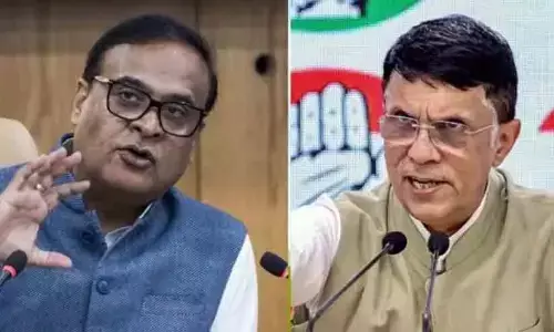 കോണ്‍ഗ്രസ് നേതാക്കള്‍ക്ക് വിവരങ്ങള്‍ ലഭിച്ചത് പാക് സോഷ്യല്‍ മീഡിയ ഗ്രൂപ്പില്‍ നിന്നും; ഭാര്യക്ക് മൂന്ന് പാസ്‌പോര്‍ട്ട് ഉണ്ടെന്ന് ആരോപിച്ച ഖേരയ്ക്ക് ജീവപര്യന്തം തടവ് നല്‍കും; ഭീഷണിപ്പെടുത്തി ഹിമന്ത ബിശ്വ ശര്‍മ്മ