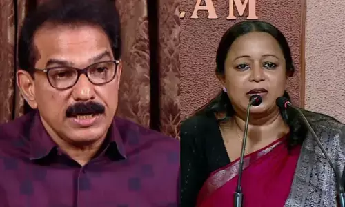 പൂജ കോലഞ്ചേരി ജംഗ്ഷനില്‍ വന്ന് സജീന്ദ്രന്റെ വെള്ള ഇന്നോവ കാറില്‍ കയറി; ആദ്യം 15 ലക്ഷത്തിനായിരുന്നു ഡീല്‍; ഇന്നലെയാണ് ഇത് 20 ലക്ഷമാക്കി ഉയര്‍ത്തിയത്;   എങ്ങനെ പണമിറക്കി തെരഞ്ഞെടുപ്പ് അട്ടിമറിക്കാമെന്ന് കോണ്‍ഗ്രസ് തെളിയിച്ചു;  പൂജയുടെ രാജിക്കുപിന്നില്‍ പണമിടപാടെന്ന് സാബു എം ജേക്കബ്; ഓഡിയോ സന്ദേശം പുറത്തുവിട്ടു