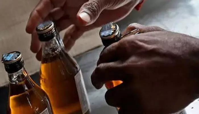 കേരളത്തിൽ രണ്ടുദിവസം മദ്യം കിട്ടില്ല; ചൊവ്വാഴ്ച വൈകീട്ട് മുതൽ ഡ്രൈ ഡേ; ഉത്തരവ് പുറത്തിറക്കി അധികൃതർ കേരളത്തിൽ രണ്ടുദിവസം മദ്യം കിട്ടില്ല; ചൊവ്വാഴ്ച വൈകീട്ട് മുതൽ ഡ്രൈ ഡേ; ഉത്തരവ് പുറത്തിറക്കി അധികൃതർ