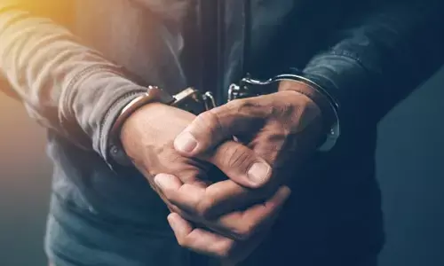 മകന് പതിവായി കഞ്ചാവും മദ്യവും നല്‍കിയ സുഹൃത്തിനെ കുത്തിക്കൊലപ്പെടുത്താന്‍ ശ്രമം; പിതാവ് അറസ്റ്റില്‍