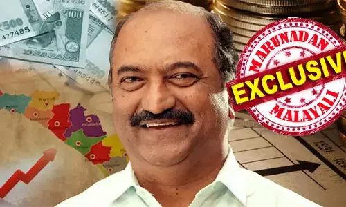 ബാലഗോപാല്‍ പറഞ്ഞ ഖജനാവില്‍ കിടക്കുന്ന 4000 കോടി വാട്ടര്‍ അതോറിട്ടിയുടേത്; നബാര്‍ഡില്‍ നിന്ന് ജല്‍ജീവന്‍ മിഷന് വേണ്ടി വായപ എടുത്തത്; നേരത്തേ ലഭിച്ചതില്‍ 2000 കോടിയും സര്‍ക്കാരിന്റെ കൈവശം; ഖജനാവ് സുഭദ്രമെന്ന് മേനി നടിക്കുന്നതും വെറുതേ