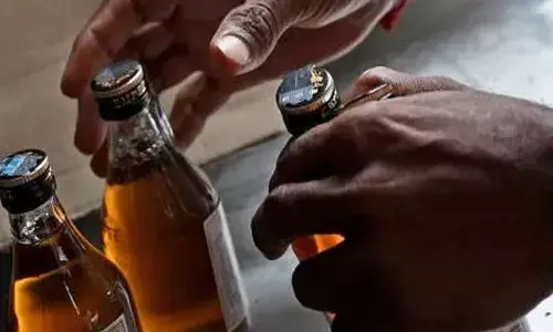 കേരളത്തിൽ രണ്ടുദിവസം മദ്യം കിട്ടില്ല; ചൊവ്വാഴ്ച വൈകീട്ട് മുതൽ ഡ്രൈ ഡേ; ഉത്തരവ് പുറത്തിറക്കി അധികൃതർ കേരളത്തിൽ രണ്ടുദിവസം മദ്യം കിട്ടില്ല; ചൊവ്വാഴ്ച വൈകീട്ട് മുതൽ ഡ്രൈ ഡേ; ഉത്തരവ് പുറത്തിറക്കി അധികൃതർ