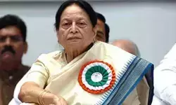 മുതിര്ന്ന കോണ്ഗ്രസ് നേതാവ് മൊഹ്സിന കിദ്വായി അന്തരിച്ചു; വിടവാങ്ങിയത് ദേശീയ രാഷ്ട്രീയത്തിലെ കരുത്തുറ്റ വനിതാ സാന്നിധ്യം മുതിര്ന്ന കോണ്ഗ്രസ് നേതാവ് മൊഹ്സിന കിദ്വായി അന്തരിച്ചു; വിടവാങ്ങിയത് ദേശീയ രാഷ്ട്രീയത്തിലെ കരുത്തുറ്റ വനിതാ സാന്നിധ്യം