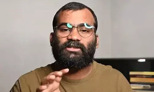 തെരഞ്ഞെടുപ്പ് പെരുമാറ്റച്ചട്ട ലംഘനം; കോൺഗ്രസ് ജനങ്ങളെ വഞ്ചിച്ചു, യുഡിഎഫിന്റെ ഇന്ദിരാ ഗാരന്റി  തട്ടിപ്പ്; വിഡിയോ പ്രചരിപ്പിച്ച കാലിക്കറ്റ് സർവകലാശാല ജീവനക്കാരന് സസ്പെൻഷൻ