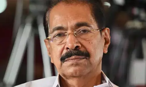 വോട്ടര്മാര്ക്ക് ബിജെപി പണം നല്കിയ സംഭവത്തില് കര്ശന നടപടി വേണം: കെപിസിസി പ്രസിഡന്റ് സണ്ണി ജോസഫ് വോട്ടര്മാര്ക്ക് ബിജെപി പണം നല്കിയ സംഭവത്തില് കര്ശന നടപടി വേണം: കെപിസിസി പ്രസിഡന്റ് സണ്ണി ജോസഫ്