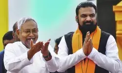 ബിഹാറില്‍ രണ്ട് പതിറ്റാണ്ടിന്റെ പടയോട്ടം അവസാനിപ്പിച്ച് നിതീഷ് ഡല്‍ഹിക്ക്; ഏപ്രില്‍ 14-ന് രാജി; സാമ്രാട്ട് ചൗധരി പുതിയ മുഖ്യമന്ത്രി; സംസ്ഥാനത്ത് പുതിയ കളി തുടങ്ങാന്‍ ബിജെപി; രാജ്യസഭയിലേക്ക് പോകുന്നത് മോദിയുടെ സമ്മര്‍ദ്ദത്താലോ? നിതീഷിന്റെ അധികാരം വെറും ആലങ്കാരികമാകുമോ? ജെഡിയുവിനെ ബിജെപി വിഴുങ്ങുമെന്ന് തേജസ്വി യാദവ്