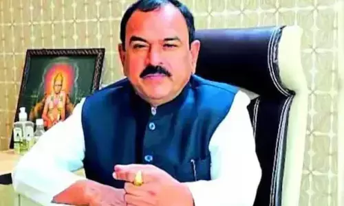 ആള്‍ദൈവം രഹസ്യക്യാമറയില്‍ പകര്‍ത്തിയ പീഡനദൃശ്യങ്ങള്‍ വിവിധ വെബ്‌സൈറ്റുകളില്‍; 450 സമൂഹമാധ്യമ അക്കൗണ്ടുകള്‍ക്കെതിരെ കേസ്