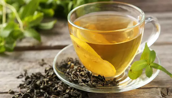 നിങ്ങൾ ഗ്രീൻ ടീ പതിവായി കുടിക്കുന്നവരാണോ? എങ്കിൽ ഈ രോഗങ്ങളെ അകറ്റി നിർത്താം; അറിയാം കൂടുതൽ നിങ്ങൾ ഗ്രീൻ ടീ പതിവായി കുടിക്കുന്നവരാണോ? എങ്കിൽ ഈ രോഗങ്ങളെ അകറ്റി നിർത്താം; അറിയാം കൂടുതൽ