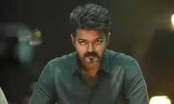 വിജയ് ചിത്രം ജനനായകൻ ചോർന്നു; ഇൻട്രോ സീനും പാട്ടും ഓൺലൈനിൽ; സെൻസർ കുരുക്കിന് പിന്നാലെ ചിത്രത്തിന് പുതിയ വെല്ലുവിളി; ആരാധകർ നിരാശയിൽ വിജയ് ചിത്രം ജനനായകൻ ചോർന്നു; ഇൻട്രോ സീനും പാട്ടും ഓൺലൈനിൽ; സെൻസർ കുരുക്കിന് പിന്നാലെ ചിത്രത്തിന് പുതിയ വെല്ലുവിളി; ആരാധകർ നിരാശയിൽ