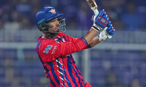 ഇന്ത്യ കണ്ടതിൽ വെച്ച് ഏറ്റവും മികച്ച ആറാം നമ്പർ ബാറ്ററാക്കും; ലഖ്‌നൗ സൂപ്പർ ജയന്റ്‌സിന്റെ ഹീറോയായ മുകുളിനെ ചേർത്തുപിടിച്ച് ജസ്റ്റിൻ ലാംഗർ പറഞ്ഞത്; വൈറലായി വീഡിയോ