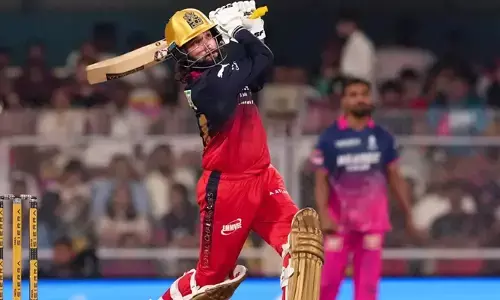 ആദ്യ പന്തില്‍ ഞെട്ടിച്ച് ആര്‍ച്ചര്‍; തിരിച്ചടിച്ച് കോലി; റോയല്‍ പോരാട്ടവുമായി പാട്ടിദാര്‍; ഫിനിഷിംഗ് മികവുമായി വെങ്കടേഷ് അയ്യരും; വിക്കറ്റ് മഴയിലും പൊരുതിക്കയറി ബംഗളൂരു; രാജസ്ഥാന് 202 റണ്‍സ് വിജയലക്ഷ്യം