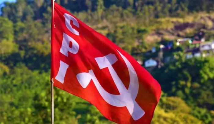 മന്ത്രിമാരായ കെ രാജനും ജെ ചിഞ്ചുറാണിയും നേരിട്ടത് കടുത്ത മത്സരം; പീരുമേട്, തൃശ്ശൂര്, നാദാപുരം മണ്ഡലങ്ങള് കൈവിട്ടു പോയേക്കാം; പട്ടാമ്പിയും അടൂരും വിജയസാധ്യത കുറവായ മണ്ഡലങ്ങളുടെ പട്ടികയില്; മണ്ഡലം കമ്മറ്റികള് നല്കിയ കണക്കുകള് വിലയിരുത്തി സിപിഐ സംസ്ഥാന നേതൃത്വം മന്ത്രിമാരായ കെ രാജനും ജെ ചിഞ്ചുറാണിയും നേരിട്ടത് കടുത്ത മത്സരം; പീരുമേട്, തൃശ്ശൂര്, നാദാപുരം മണ്ഡലങ്ങള് കൈവിട്ടു പോയേക്കാം; പട്ടാമ്പിയും അടൂരും വിജയസാധ്യത കുറവായ മണ്ഡലങ്ങളുടെ പട്ടികയില്; മണ്ഡലം കമ്മറ്റികള് നല്കിയ കണക്കുകള് വിലയിരുത്തി സിപിഐ സംസ്ഥാന നേതൃത്വം