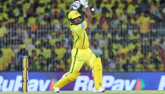 അവസരങ്ങൾ പാഴാക്കി ഫീൽഡർമാർ; ചെപ്പോക്കിൽ നിറഞ്ഞാടി മലയാളി താരം; സഞ്ജുവിന്റെ സെഞ്ചുറി കരുത്തിൽ ചെന്നൈ; ഡൽഹി ക്യാപിറ്റൽസിന് 212 റൺസ് വിജയലക്ഷ്യം അവസരങ്ങൾ പാഴാക്കി ഫീൽഡർമാർ; ചെപ്പോക്കിൽ നിറഞ്ഞാടി മലയാളി താരം; സഞ്ജുവിന്റെ സെഞ്ചുറി കരുത്തിൽ ചെന്നൈ; ഡൽഹി ക്യാപിറ്റൽസിന് 212 റൺസ് വിജയലക്ഷ്യം