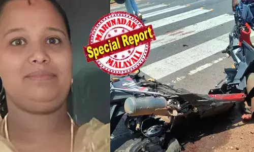 കൊല്ലത്ത് വച്ച് ചിഞ്ചുവിനെ ഇടിച്ചുതെറിപ്പിച്ചത് ഒരു ശ്രദ്ധയുമില്ലാതെ പാഞ്ഞെത്തിയ കാർ; ഉഗ്ര ശബ്ദം കേട്ട് ഓടിയെത്തിയ നാട്ടുകാർക്ക് പോലും അവളെ രക്ഷിക്കാൻ പറ്റിയില്ല; നിമിഷ നേരം കൊണ്ട് ജീവൻ പൊലിയുന്ന കാഴ്ച; ഒപ്പം ഉണ്ടായിരുന്ന ഭർത്താവിന്‍റെ നില ഗുരുതരമായി തന്നെ തുടരുന്നു; ആ 33-കാരിയുടെ വിയോഗം വേദനയാകുമ്പോൾ