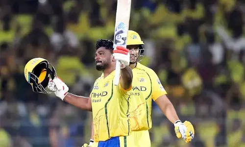 ‘സാർ എന്റെ ലക്കി പേഴ്സൺ, നിങ്ങളെ കാണുന്നത് വലിയ ഭാഗ്യമാണ്; ദയവായി എല്ലാ കളിയിലും വരണം; സഞ്ജുവിന് മറുപടി നൽകി രവി ശാസ്ത്രി