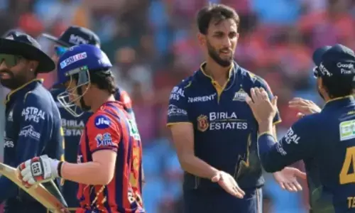 പ്രസിദ്ധിന്റെ തീ പന്തുകളില്‍ വിറച്ച് ലക്‌നൗ ബാറ്റര്‍മാര്‍;  നാല് ഓവറില്‍ 28 റണ്‍സ് വഴങ്ങി നാല് വിക്കറ്റുകള്‍; ഗുജറാത്ത് ടൈറ്റന്‍സിന് 165 റണ്‍സ് വിജയലക്ഷ്യം